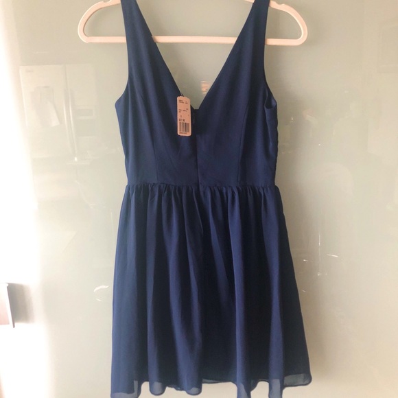 NEW Cute Navy Forever 21 Dress - Picture 2 of 5